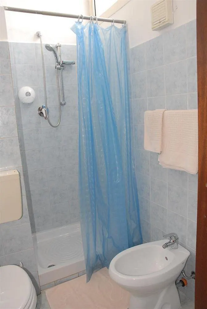 Hotel Liberta Палермо