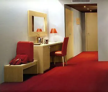 Hotel Liberta Палермо